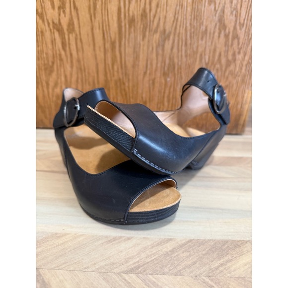 Dansko Black Leather Peep Toe Wedge Sandals Ankle Strap Buckle Womens Size 37 - Picture 1 of 8